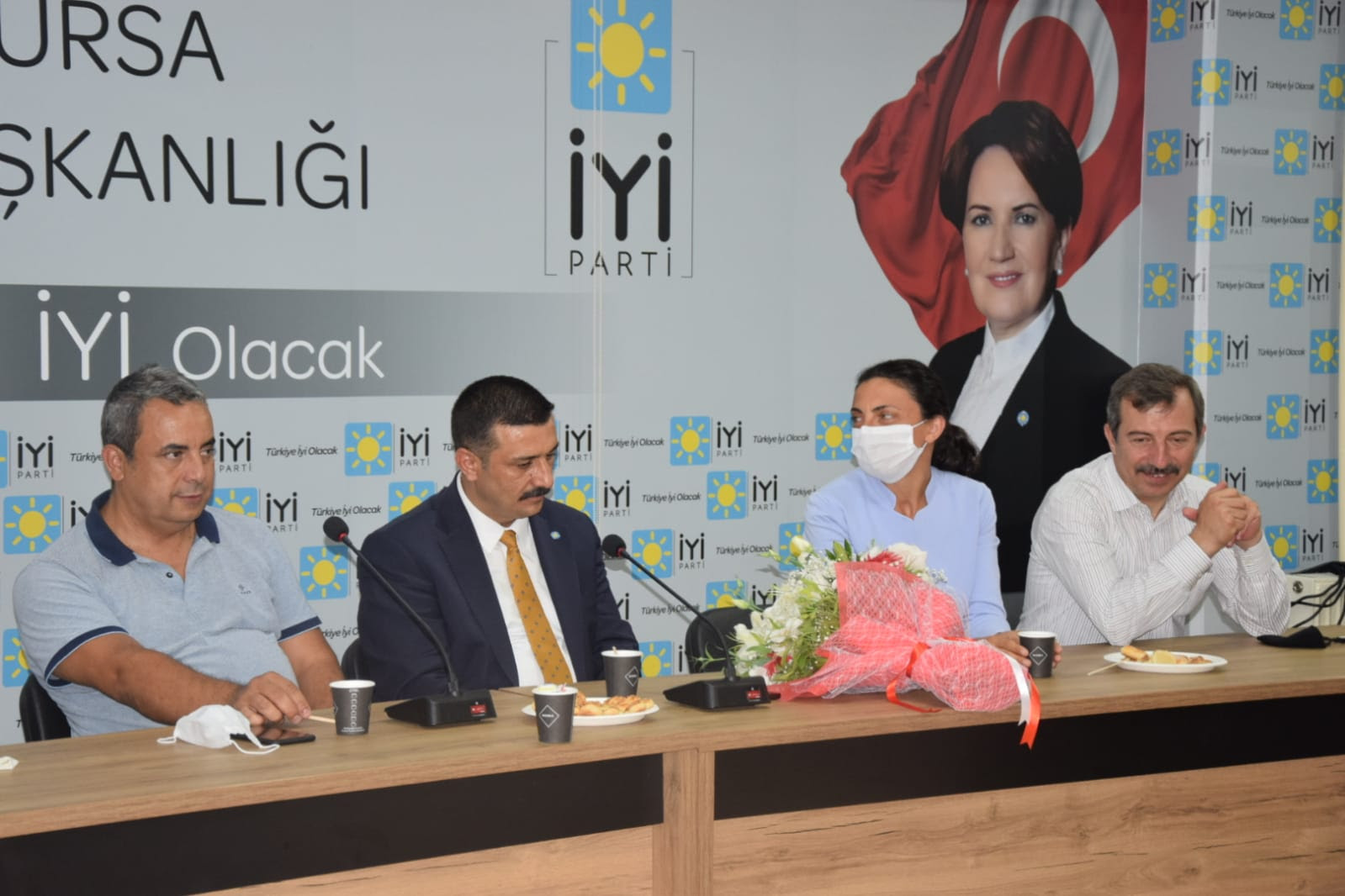 Karaca’dan İYİ Parti İl Başkanı Türkoğlu’na “Hayırlı Olsun” ziyareti
