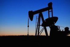 ABD’de petrol sondaj kulelerinde sınırlı artış