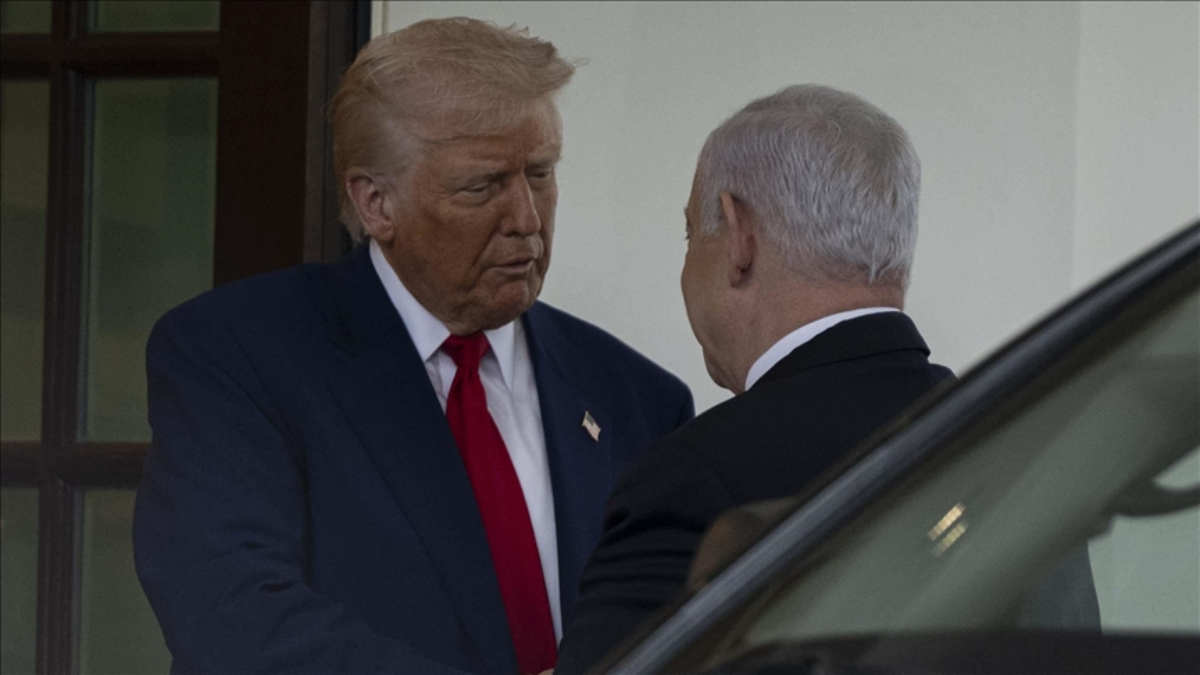 Trump: Netanyahu bir savaş kahramanı