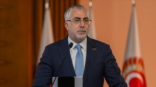Vedat Işıkhan: Memur zammında karar Hakem Kurulu'na ait