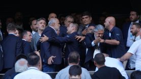 Fenerbahçe kongresinde gerginlik!