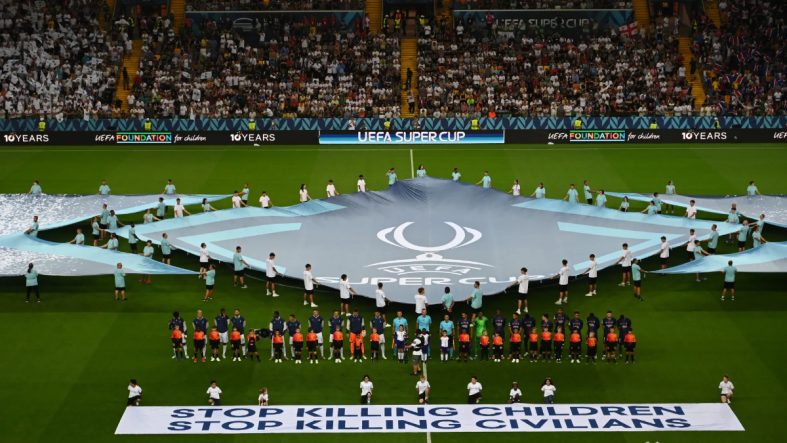 UEFA, salı günü İsrail Milli Takımı ve kulüplerini Avrupa’dan men edebilir