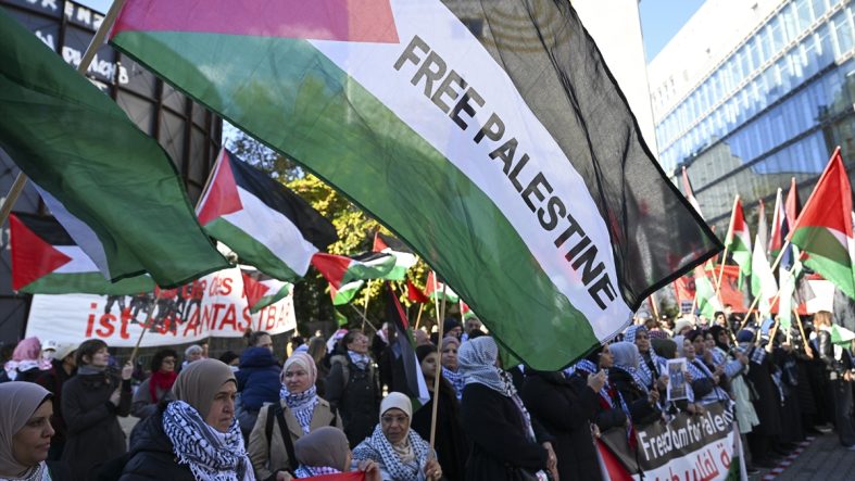 Almanya'dan Filistin'e destek