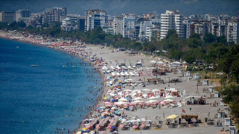 Antalya'dan turizmde Cumhuriyet tarihi rekoru